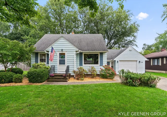 Photo 1 of Sale Pending at 135 Grandview Ave, Holland, MI 49423 | MLS# 71026050293 | Listing updated on 2026-10-13