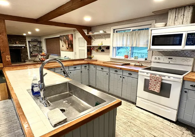 Photo 2 of Single family home for sale at 650 1st Street, Lake Odessa, MI 48849 | MLS# 65026050296 | Listing updated on 2026-10-11