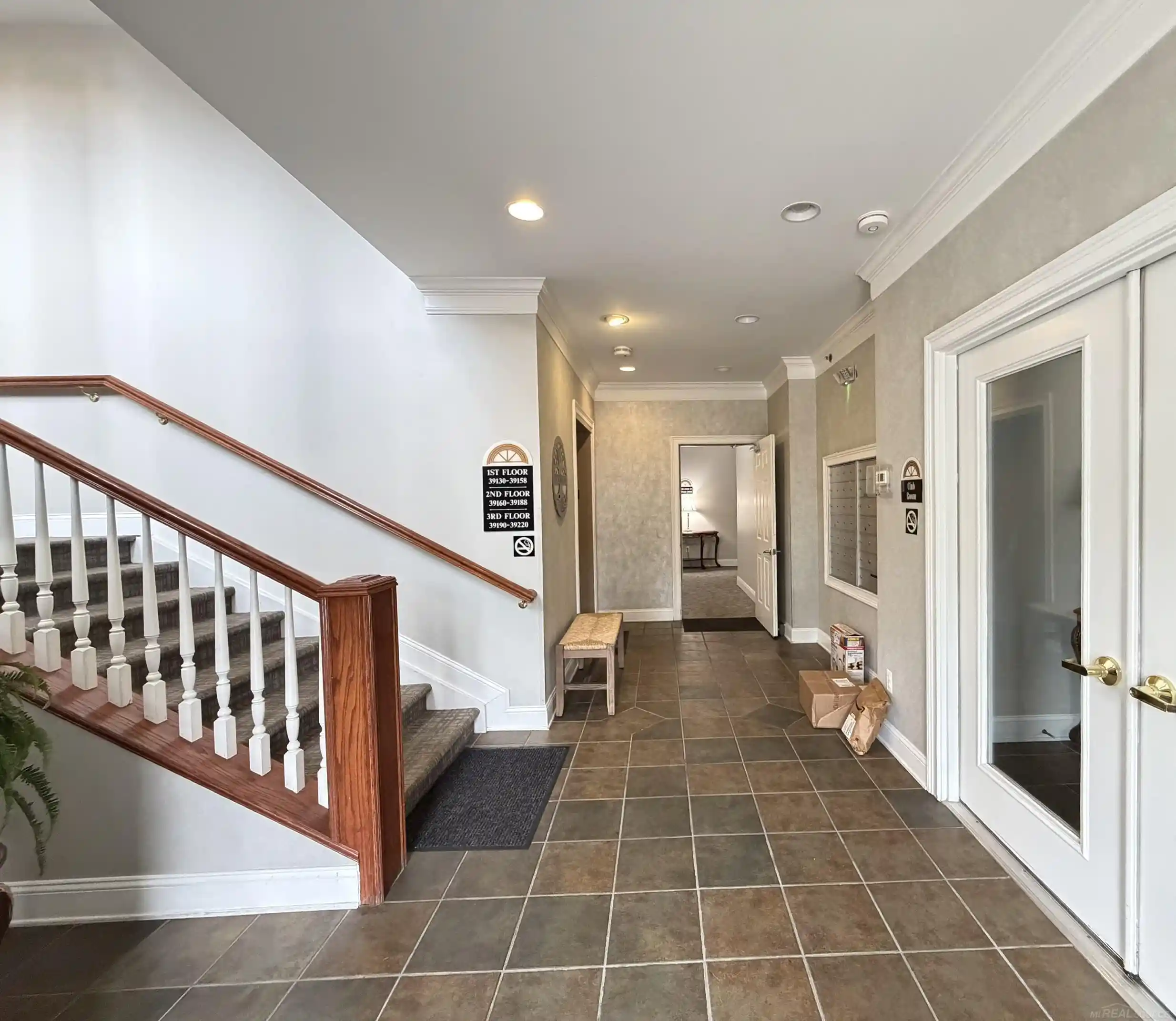 Listing Photo 1 - Condo for sale in 39196 Hayes Rd located at 39196 Hayes Rd, Clinton Township, MI 48038 - Unit 39196 Hayes Rd