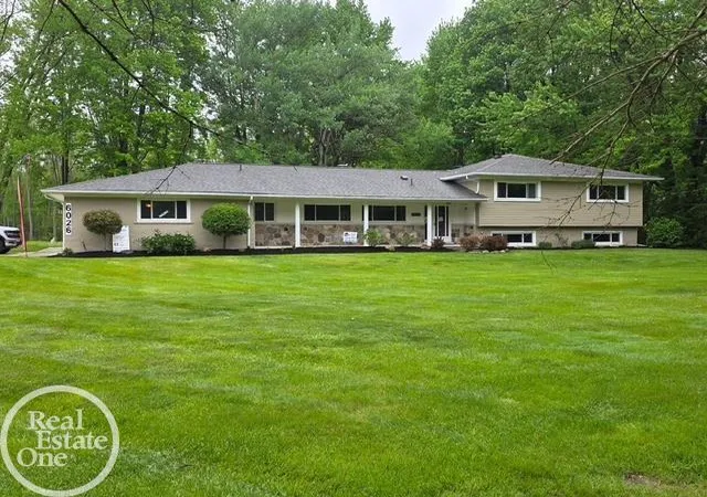 Photo 1 of Single family home for sale at 6026 Via Toscana St, Troy, MI 48085 | MLS# 58050222559 | Listing updated on 2026-10-09