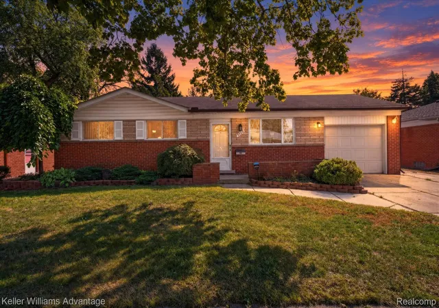 Photo 1 of Sale Pending at 31428 Hartwick Dr, Warren, MI 48088 | MLS# 20261076531 | Listing updated on 2026-10-18