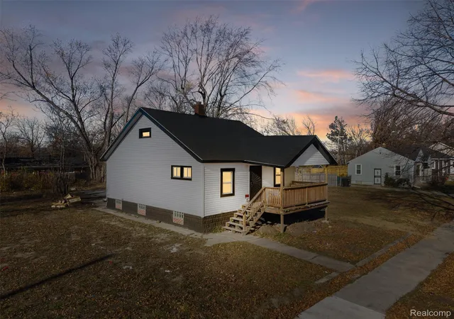 Photo 3 of Single family home for sale at 19143 Keating St, Highland Park, MI 48203 | MLS# 20261076536 | Listing updated on 2026-10-09