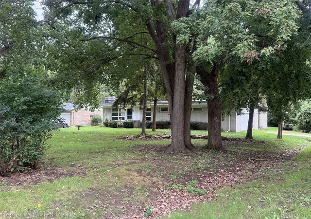 Photo 1 of Sale Pending at 18171 Lathers St, Livonia, MI 48152 | MLS# 20261076549 | Listing updated on 2026-10-07