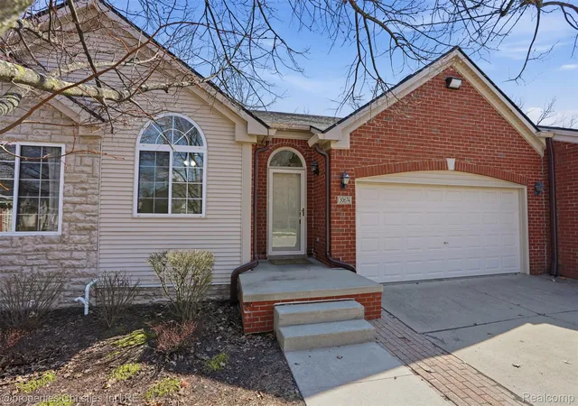 Photo 2 of Condo for sale at 30674 Ardmore Ct, Novi, MI 48377 | MLS# 20261076602 | Listing updated on 2026-10-12