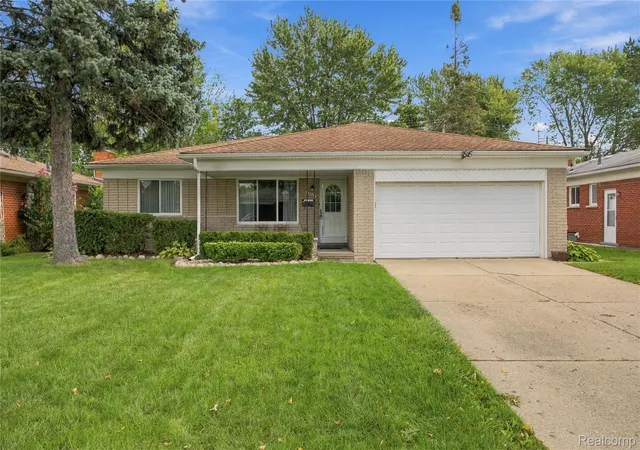 Photo 1 of Single family home for sale at 33642 Colfax Dr, Sterling Heights, MI 48310 | MLS# 20261076633 | Listing updated on 2026-10-18