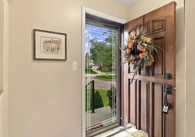 Photo 1 of Sale Pending at 1595 Ford Ct, Grosse Pointe Woods, MI 48236 | MLS# 58050222600 | Listing updated on 2026-10-09