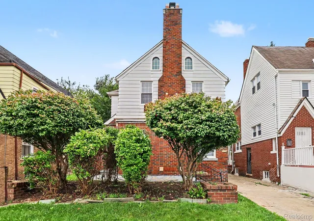 Photo 3 of Single family home for sale at 4025 Pasadena St, Detroit, MI 48238 | MLS# 20261076666 | Listing updated on 2026-10-09