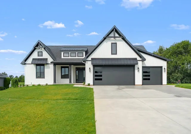 Photo 1 of Sale Pending at 11674 Prairie Edge St, Schoolcraft, MI 49087 | MLS# 66026050481 | Listing updated on 2026-10-29