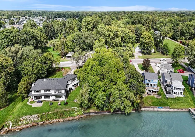 Photo 3 of Land for sale at 0 Dixie Hwy, Ira Township St Clair, MI 48023 | MLS# 58050222623 | Listing updated on 2026-10-09