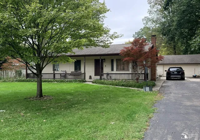 Photo 1 of Sale Pending at 9930 Shook Rd, Romulus, MI 48174 | MLS# 57050222633 | Listing updated on 2026-10-17