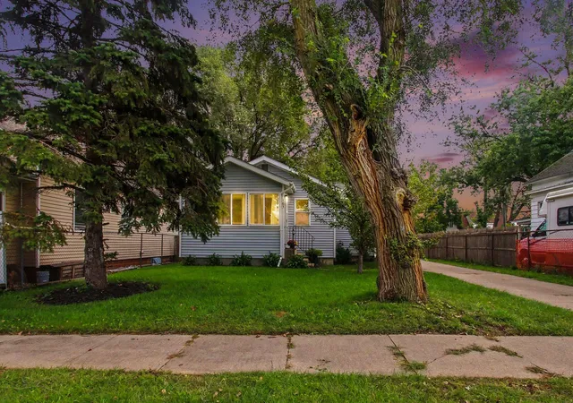 Photo 1 of Sale Pending at 163 Highland Ave, Holland, MI 49423 | MLS# 71026050502 | Listing updated on 2026-10-05