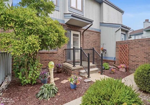 Photo 1 of Condo for sale at 1715 River Rd #11, Saint Clair, MI 48079 | MLS# 58050222635 | Listing updated on 2026-10-06