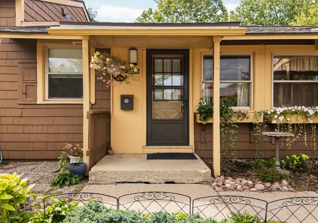Condo for sale at 2838 Pittsfield Blvd, Ann Arbor, MI 48104 | MLS# 81026050514