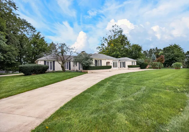 Photo 3 of Single family home for sale at 17723 G Dr N, Marshall, MI 49068 | MLS# 64026050538 | Listing updated on 2026-10-15