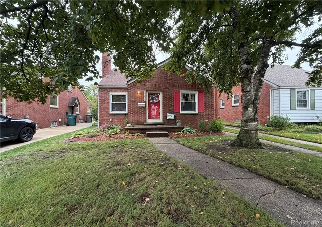 Photo 2 of Single family home for sale at 23835 Hollander St, Dearborn, MI 48128 | MLS# 20261076788 | Listing updated on 2026-10-17
