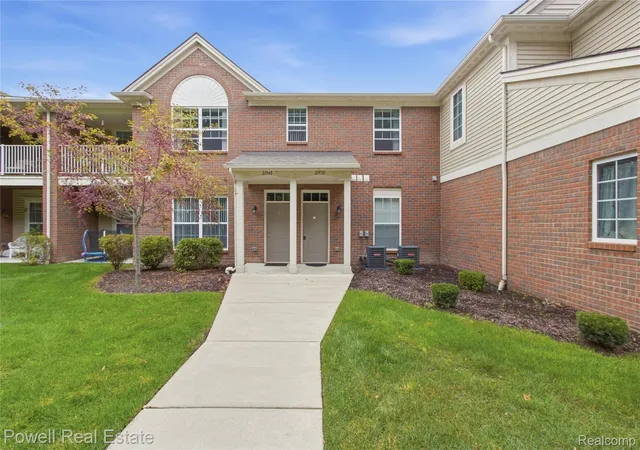 Condo for sale at 21950 Aberdeen Dr #44, Macomb, MI 48042 | MLS# 20261076801