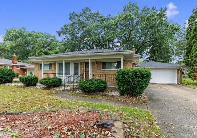 Photo 1 of Sale Pending at 53165 Aulgur Dr, Shelby Township, MI 48316 | MLS# 20261076811 | Listing updated on 2026-10-09