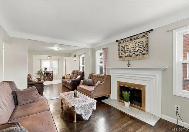 Photo 3 of Single family home for sale at 3604 Merrick St, Dearborn, MI 48124 | MLS# 20261076823 | Listing updated on 2026-10-18