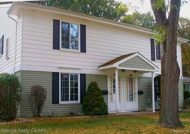 Listing Photo 1 - Condo for sale in building located at 38263 Greenwood St, Westland, MI 48185 - Unit #19