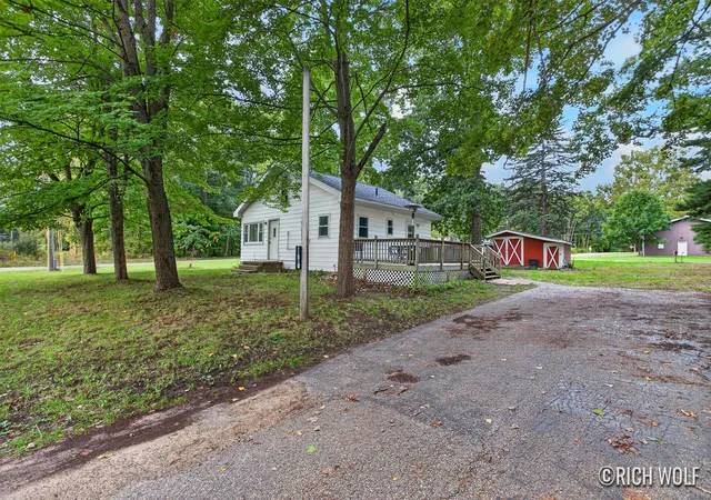 Photo 1 of Single family home for sale at 11505 Wren Dr, Lakeview, MI 48850 | MLS# 65026050562 | Listing updated on 2026-10-20