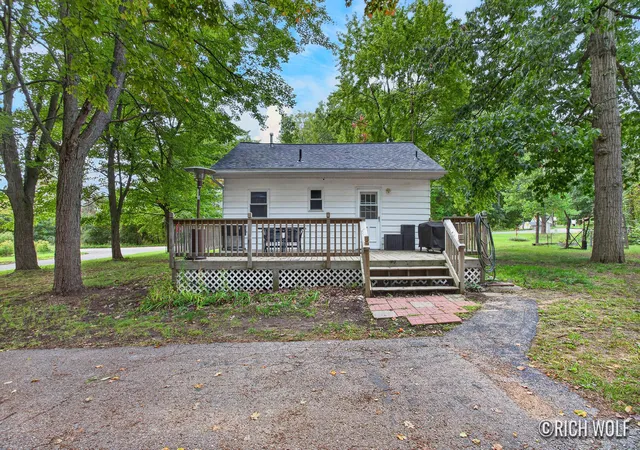Photo 3 of Single family home for sale at 11505 Wren Dr, Lakeview, MI 48850 | MLS# 65026050562 | Listing updated on 2026-10-20