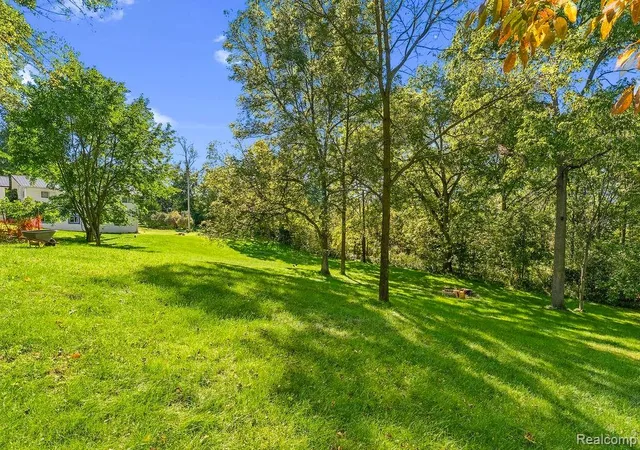 Photo 31 of Single family home for sale at 87 Burley Dr, Columbiaville, MI 48421 | MLS# 20261076974 | Listing updated on 2026-10-08