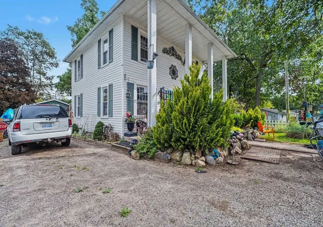 Photo 2 of Single family home for sale at 11175 E Shore Dr, Delton, MI 49046 | MLS# 61050222720 | Listing updated on 2026-10-05