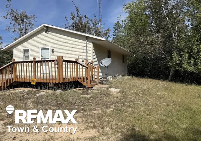Photo 2 of Single family home for sale at 5971 E Point Rd, Harrisville, MI 48740 | MLS# 5050222725 | Listing updated on 2026-10-05