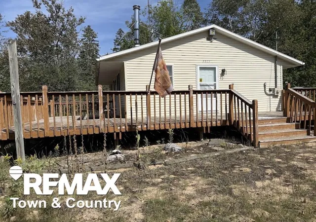 Photo 3 of Single family home for sale at 5971 E Point Rd, Harrisville, MI 48740 | MLS# 5050222725 | Listing updated on 2026-10-05