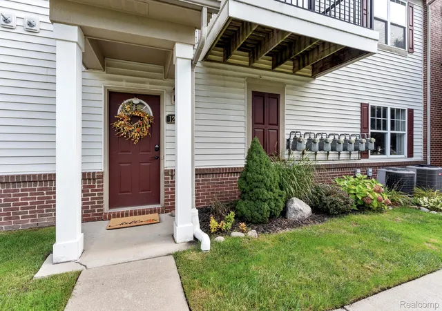 Photo 3 of Condo for sale at 12504 2nd Avenue S, Southgate, MI 48195 | MLS# 20261077040 | Listing updated on 2026-10-14