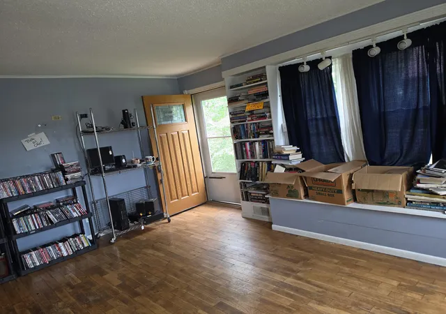 Photo 3 of Single family home for sale at 119 Myrlice Ct, Jackson, MI 49203 | MLS# 55026050695 | Listing updated on 2026-10-04