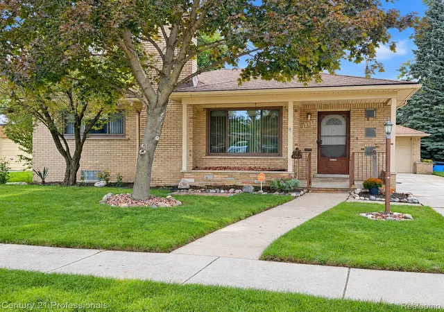Photo 1 of Sale Pending at 9290 Jerome, Redford, MI 48239 | MLS# 20261077069 | Listing updated on 2026-10-12