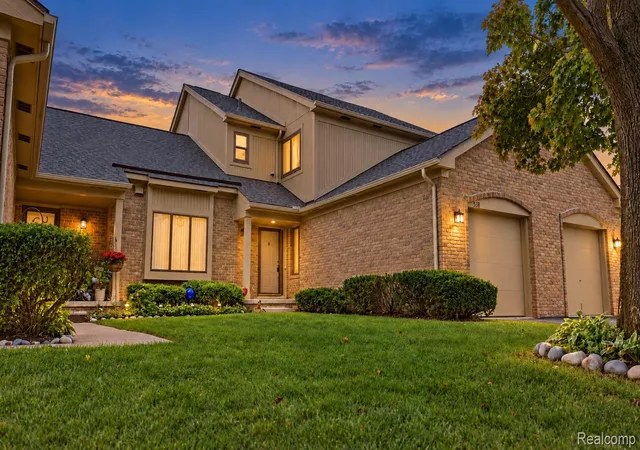 Photo 1 of Condo for sale at 538 Tennyson, Rochester Hills, MI 48307 | MLS# 20261077100 | Listing updated on 2026-10-18