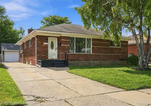 Photo 2 of Single family home for sale at 17716 Veronica Ave, Eastpointe, MI 48021 | MLS# 20261077105 | Listing updated on 2026-10-07