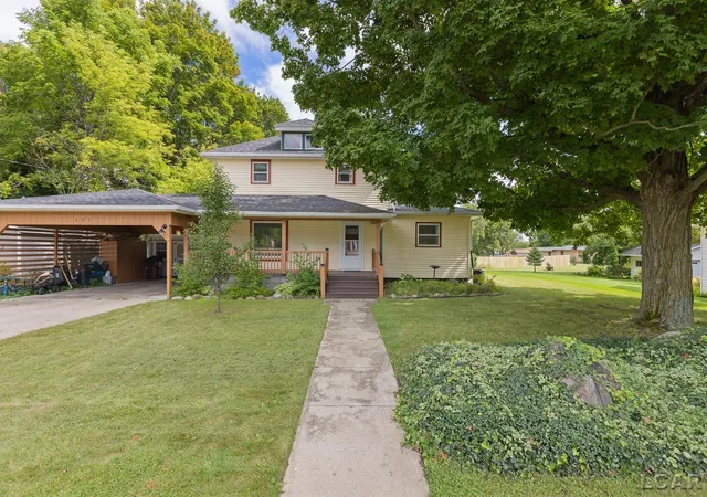 Single family home for sale at 121 S King St, Brooklyn, MI 49230 | MLS# 56050222760