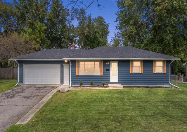 Photo 1 of Single family home for sale at 3644 Edinburgh Dr, Kalamazoo, MI 49006 | MLS# 65026050760 | Listing updated on 2026-10-25