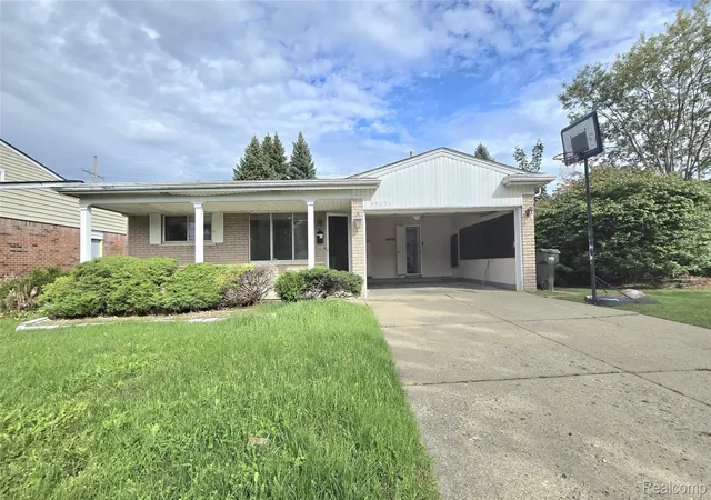 Photo 1 of Single family home for sale at 34294 Greentrees Rd, Sterling Heights, MI 48312 | MLS# 20261077159 | Listing updated on 2026-10-11