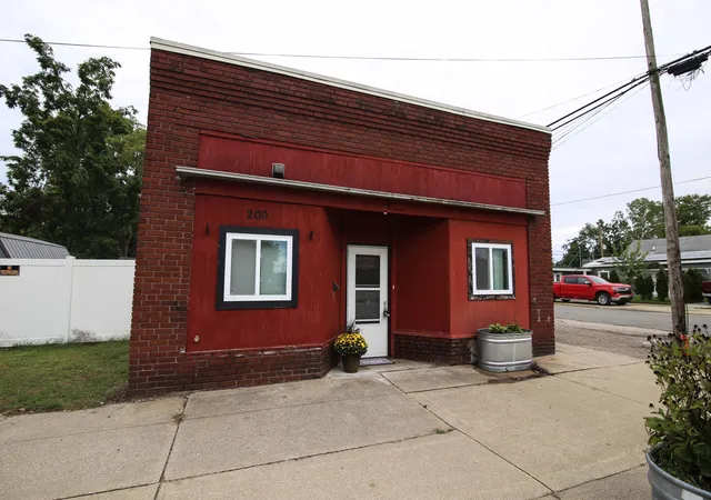 Photo 1 of Sale Pending at 200 S Kalamazoo St, White Pigeon, MI 49099 | MLS# 65026050801 | Listing updated on 2026-10-25