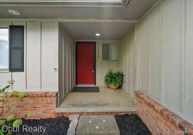 Photo 1 of Sale Pending at 41429 Chattman St, Novi, MI 48375 | MLS# 20261077234 | Listing updated on 2026-10-10