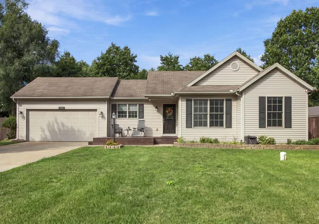 Photo 2 of Single family home for sale at 3030 Maplewood St, Benton Harbor, MI 49022 | MLS# 69026050840 | Listing updated on 2026-10-18
