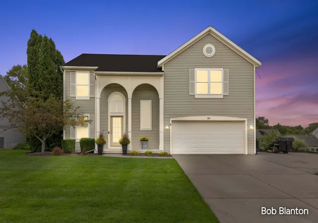 Photo 2 of Single family home for sale at 599 Oldfield Dr Se, Byron Center, MI 49315 | MLS# 65026050842 | Listing updated on 2026-10-14