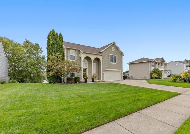 Photo 3 of Single family home for sale at 599 Oldfield Dr Se, Byron Center, MI 49315 | MLS# 65026050842 | Listing updated on 2026-10-14