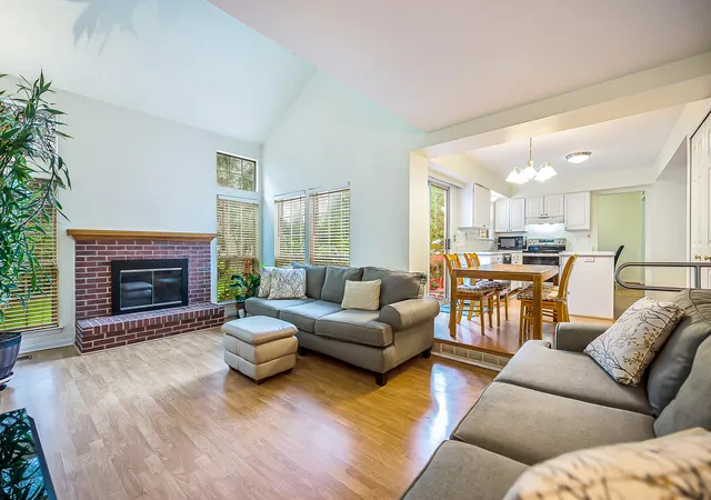 Photo 3 of Single family home for sale at 3081 Turnberry Ln, Ann Arbor, MI 48108 | MLS# 81026050861 | Listing updated on 2026-10-12