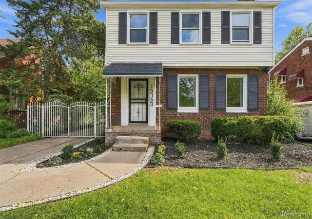 Photo 3 of Single family home for sale at 15760 Oakfield St, Detroit, MI 48227 | MLS# 20261077281 | Listing updated on 2026-10-07