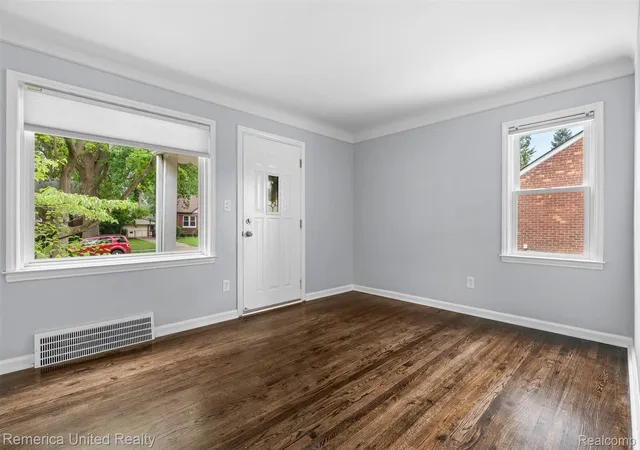 Photo 3 of Single family home for sale at 9587 Cardwell St, Livonia, MI 48150 | MLS# 20261077289 | Listing updated on 2026-10-17