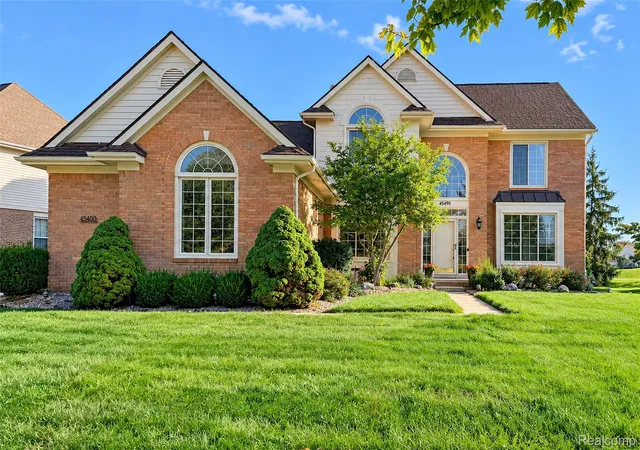 Photo 2 of Single family home for sale at 45498 Muirfield Dr, Canton, MI 48188 | MLS# 20261077311 | Listing updated on 2026-10-10