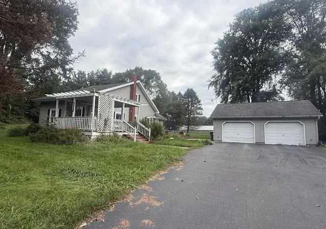 Photo 1 of Single family home for sale at 4751 Nims Rd, Leslie, MI 49251 | MLS# 55026050930 | Listing updated on 2026-10-16