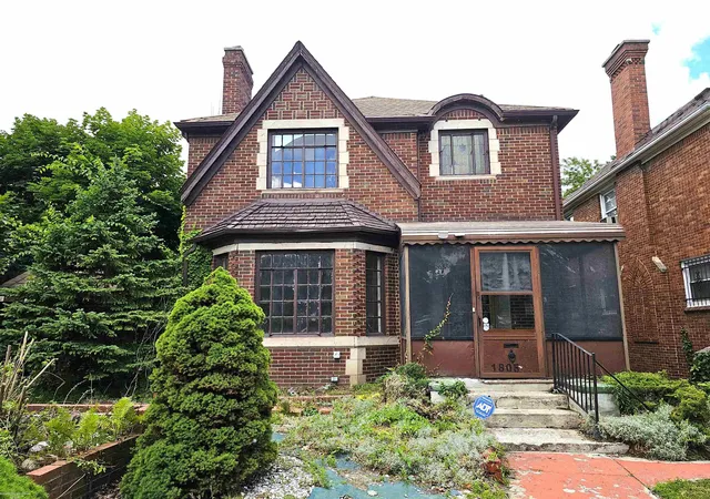 Photo 1 of Sale Pending at 18051 Santa Barbara Dr, Detroit, MI 48221 | MLS# 58050222869 | Listing updated on 2026-10-08