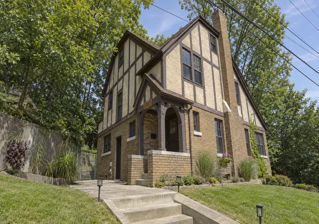 Photo 1 of Single family home for sale at 1327 Bridge St Nw, Grand Rapids, MI 49504 | MLS# 65026051011 | Listing updated on 2026-10-13