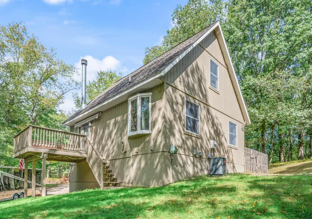 Photo 3 of Single family home for sale at 10120 Crazy Horse Trl, Stanwood, MI 49346 | MLS# 72026051014 | Listing updated on 2026-10-12